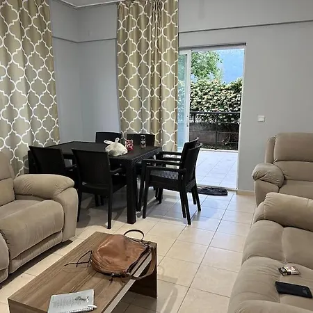 Apartmán Denize Yakin 3+1 *
